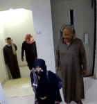 سبب القبض على عاملة منزلية وعصابة ظهرو داخل مبنى في الرياض